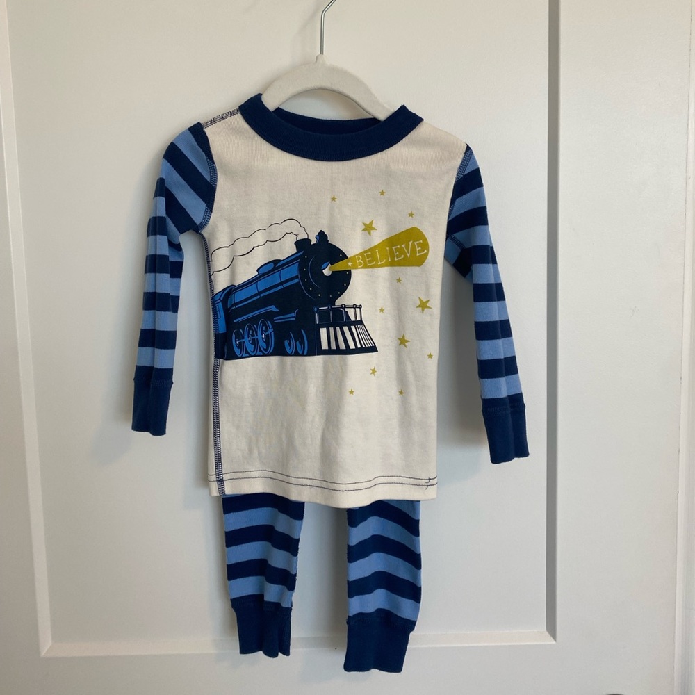 Hanna Andersson Blue and White Train Pajama Set